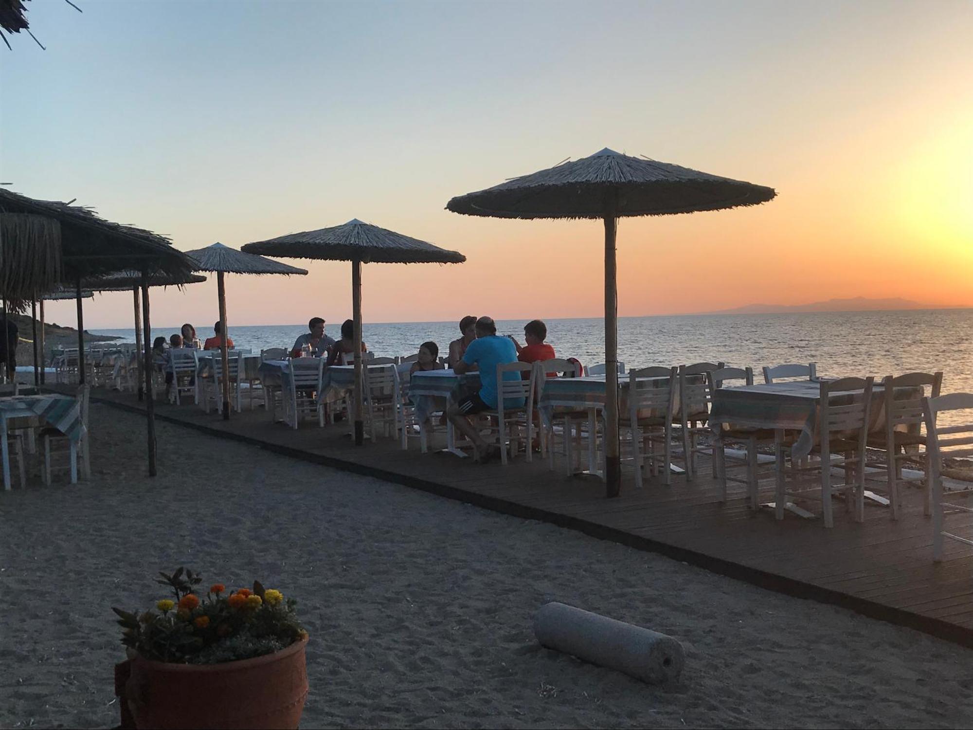 Kymata Hotel Palaiopoli  Екстериор снимка