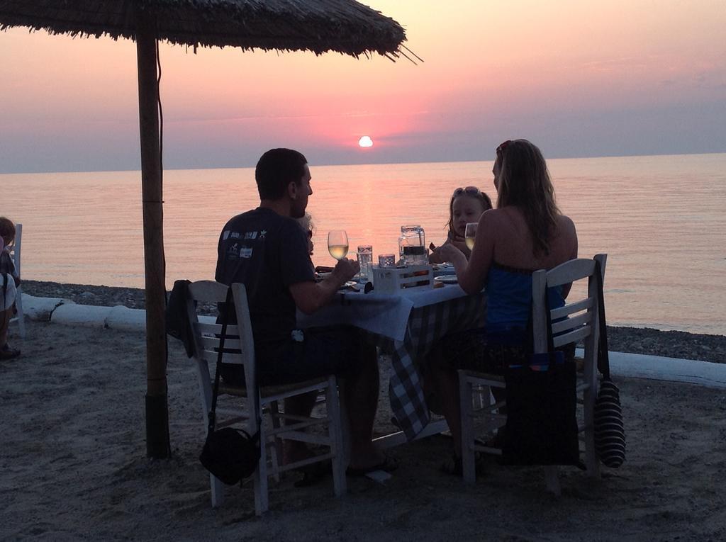 Kymata Hotel Palaiopoli  Екстериор снимка